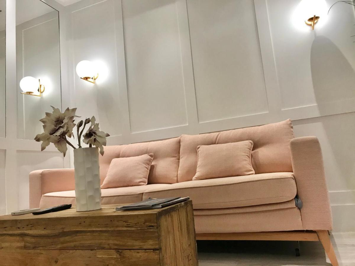 Madrid Central Gran Via Suites Bagian luar foto