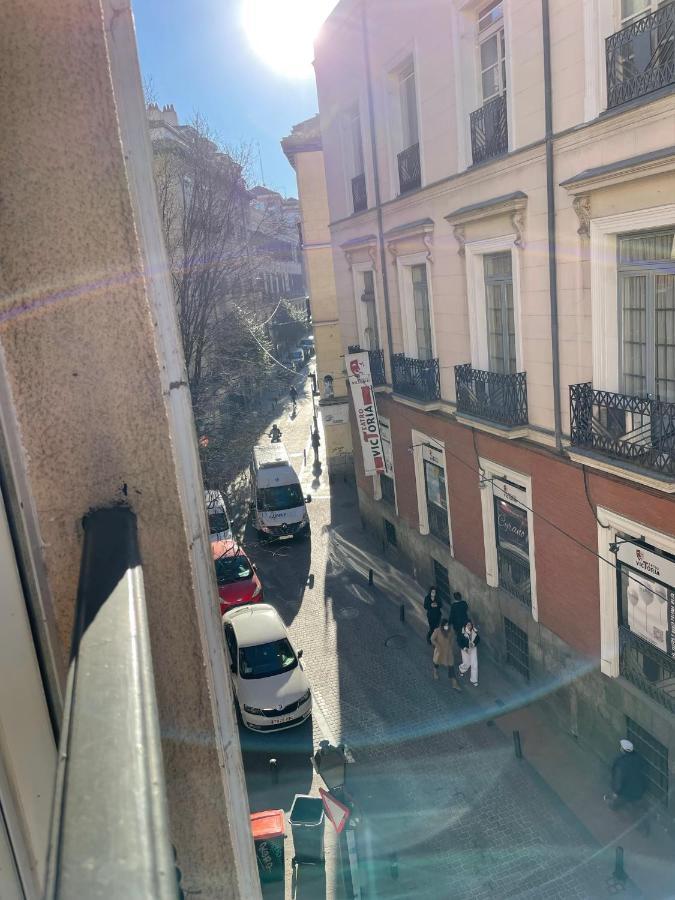 Madrid Central Gran Via Suites Bagian luar foto